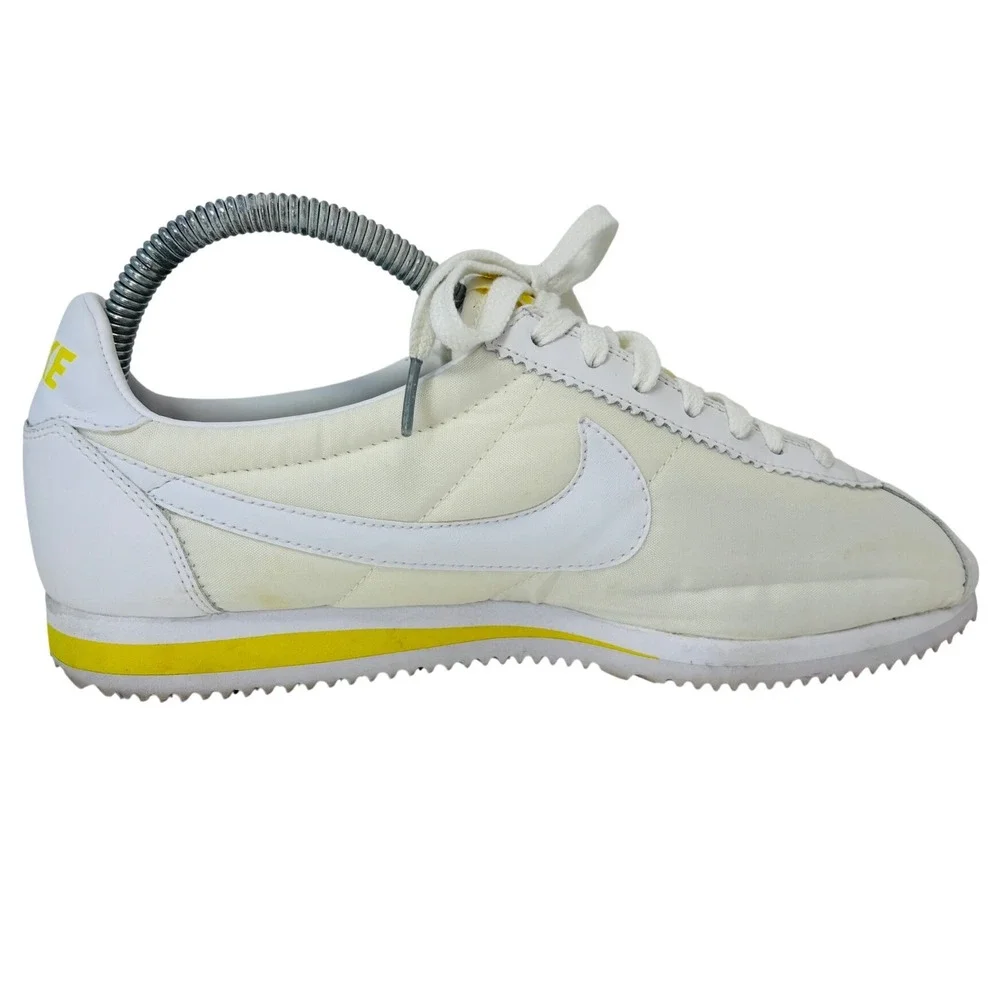 Nike Mens Shoes Size 9 Classic Cortez Nylon 2009 White Yellow‎ Retro 354698-111